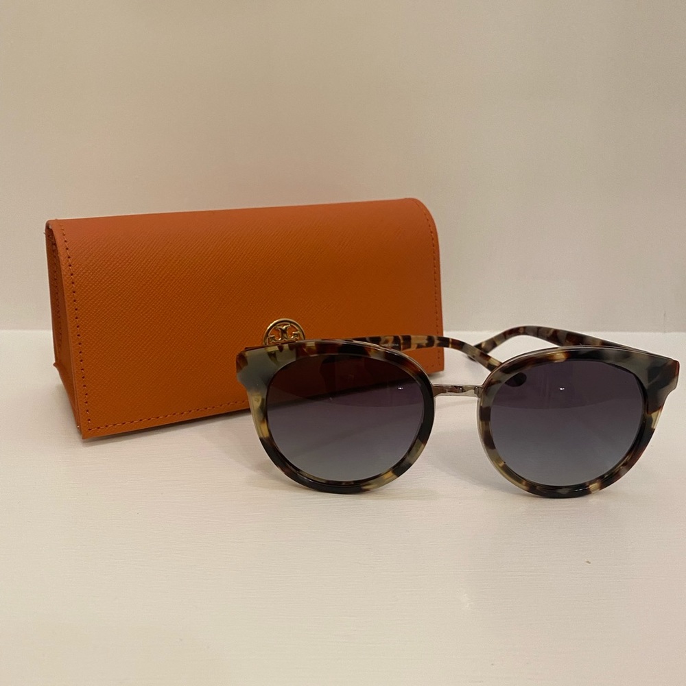 Tory Burch women’s sunglasses
